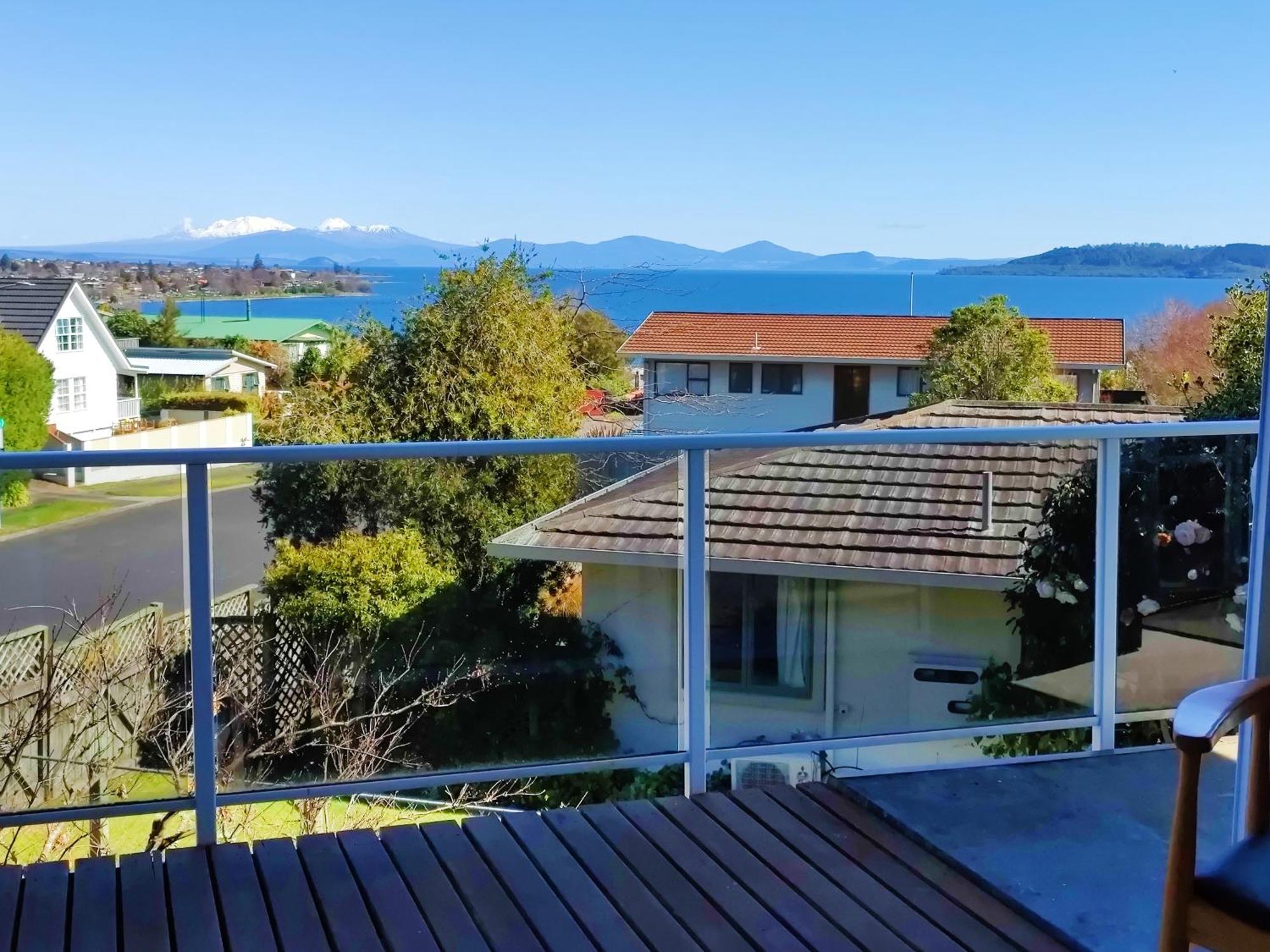 Delight In Birch-Lake View Holiday Home Taupo Zewnętrze zdjęcie